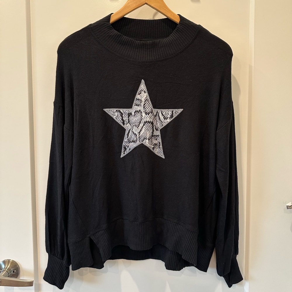 River + Sky Sundown Collection Harlow Star Pullover Sweatshirt Size S